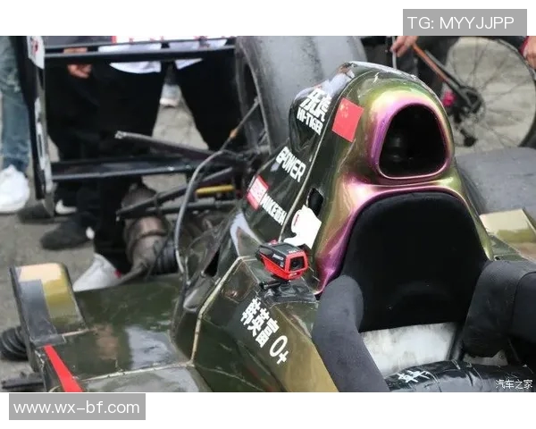 成都足球队与广州足球队耐力对决赛后分析与反思